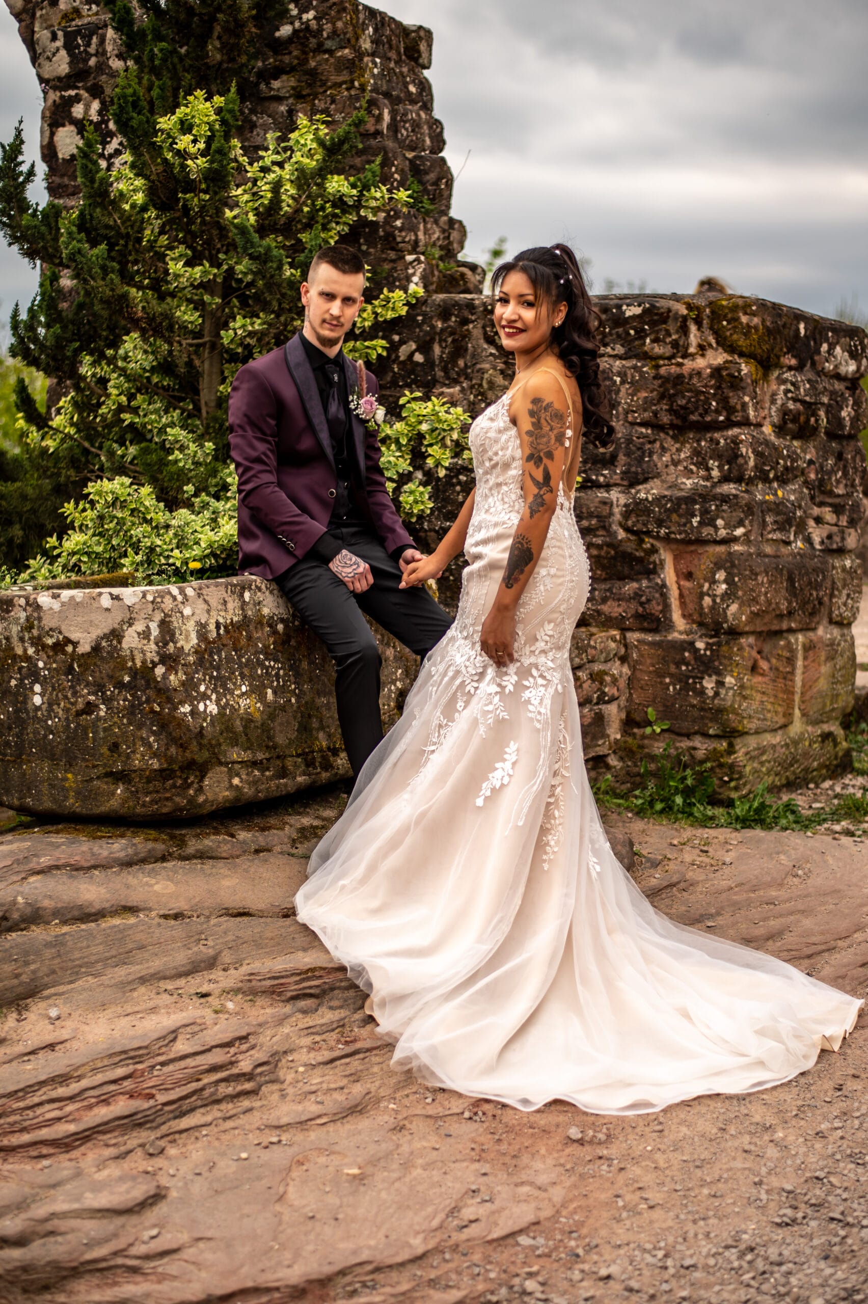 photographe professionnelle couple amour complicité tendresse after Day mariage couleur naturelle regard amoureux séance photo alsace lorraine strasbourg saverne schwenheim nancy selestat fun original famille nombreuse haut Barr chateau