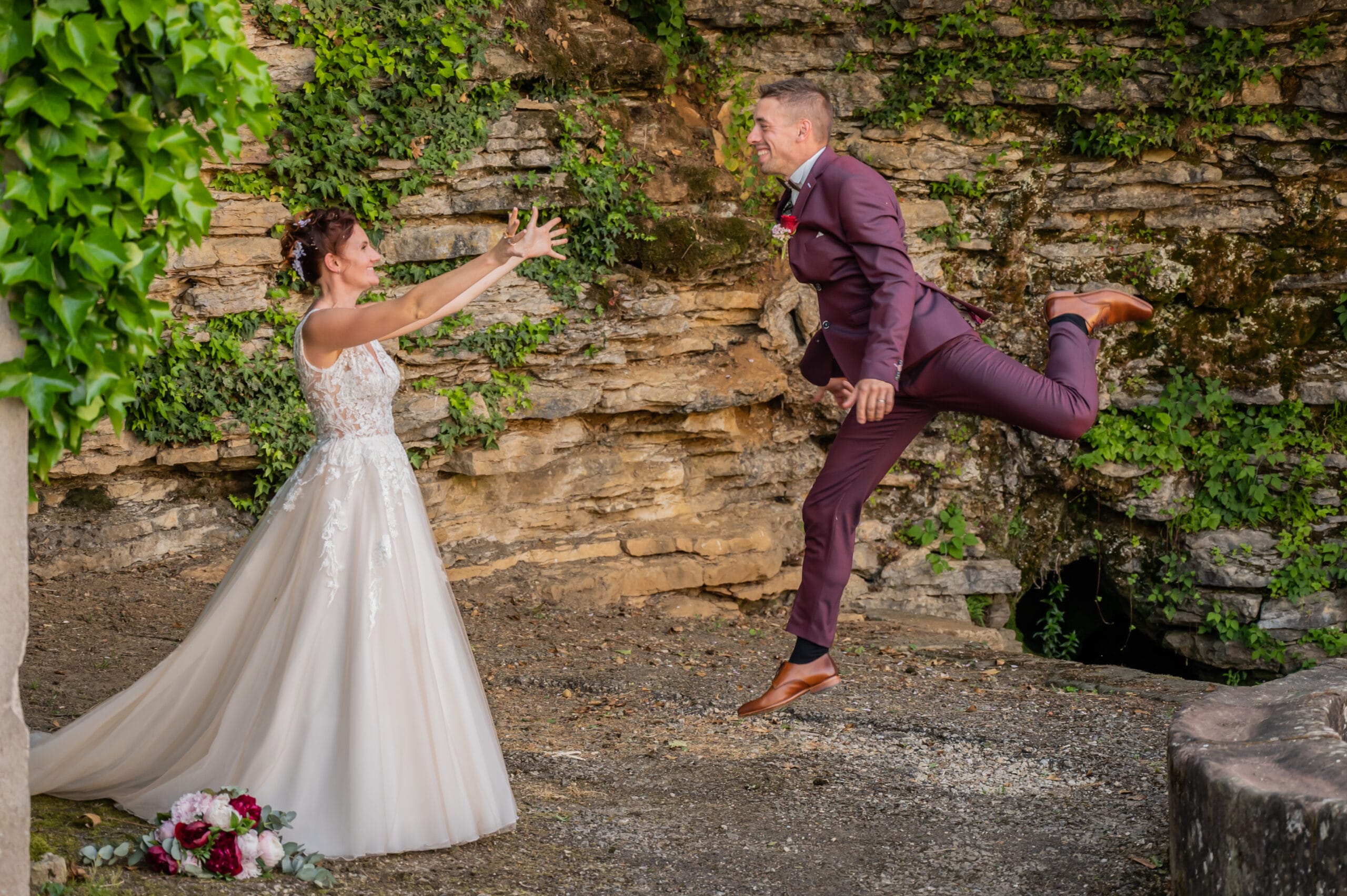 photographe professionnelle couple amour complicité tendresse after Day mariage couleur naturelle regard amoureux séance photo alsace lorraine strasbourg saverne schwenheim nancy