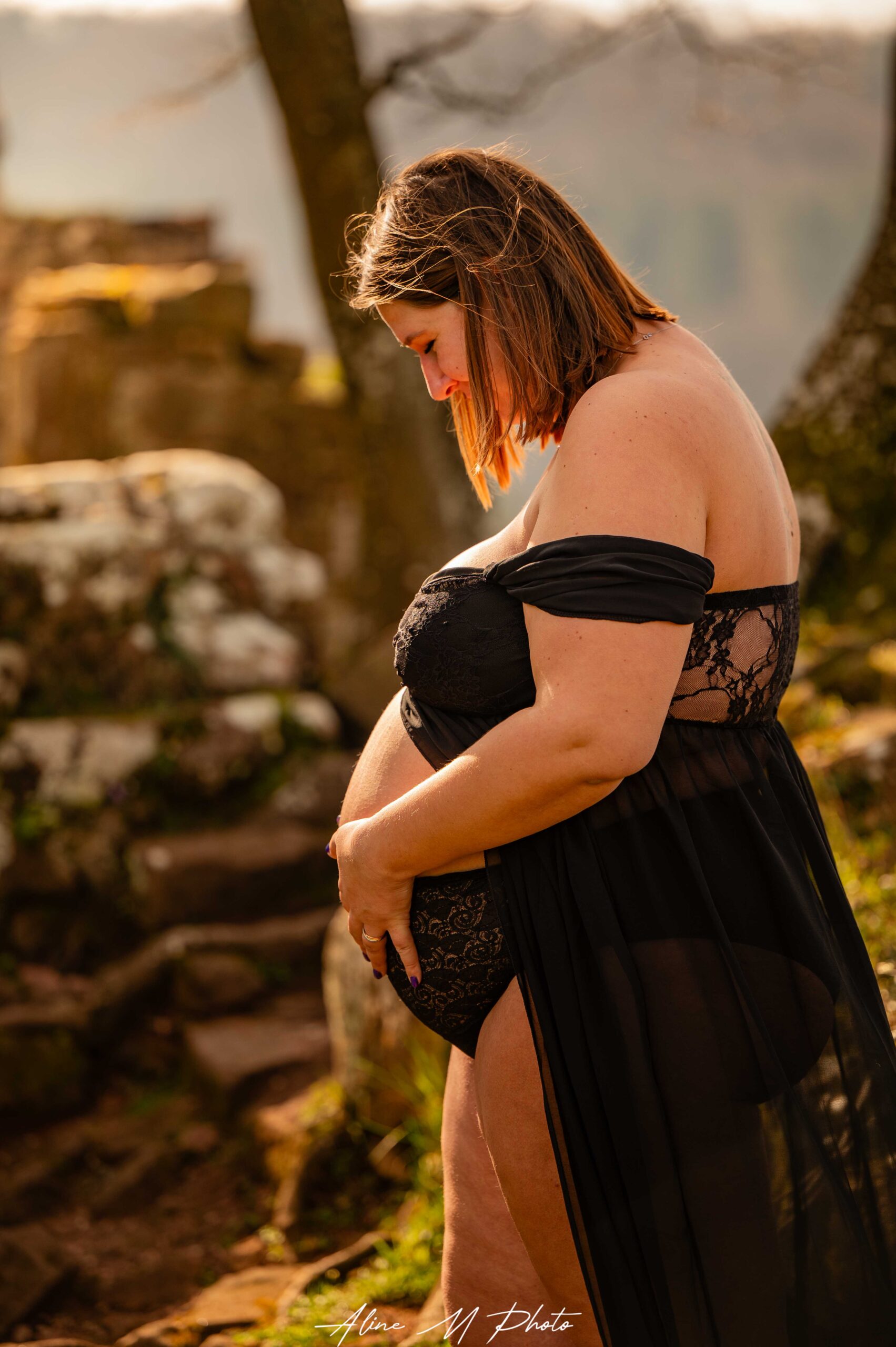 photo photographie grossesse nature naturel alsace lorraine naturel paysage douceur simplicité extérieur naturelle animaux simple chien dehors studio famille enfant belle robe couple